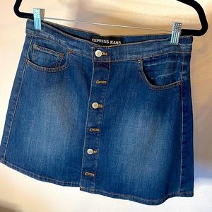 Express Size 8 mini a-line mini skirt..